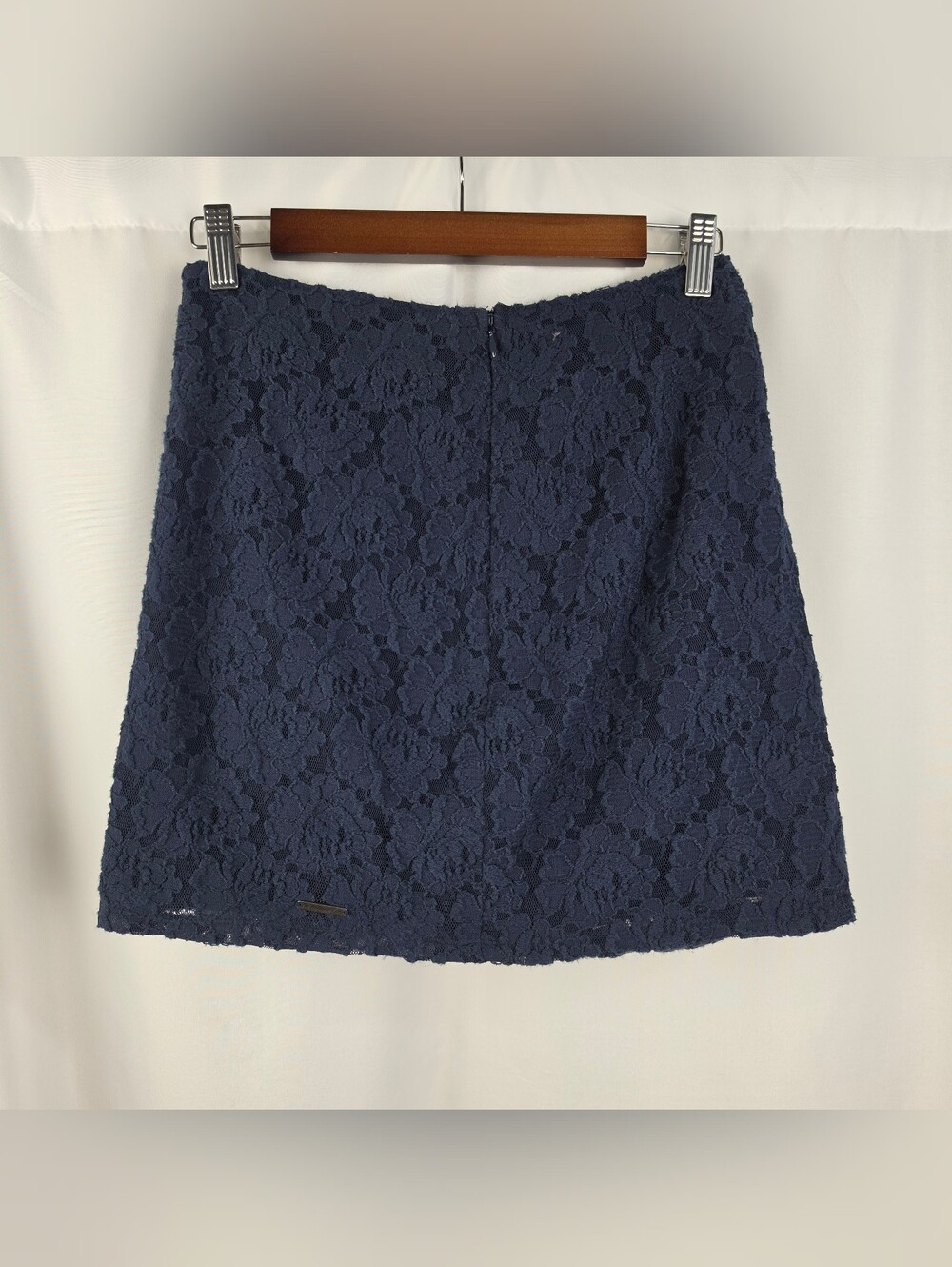 Abercrombie & Fitch Y2K Navy Floral Lace Mini Skirt Size 2 - Picture 3 of 8